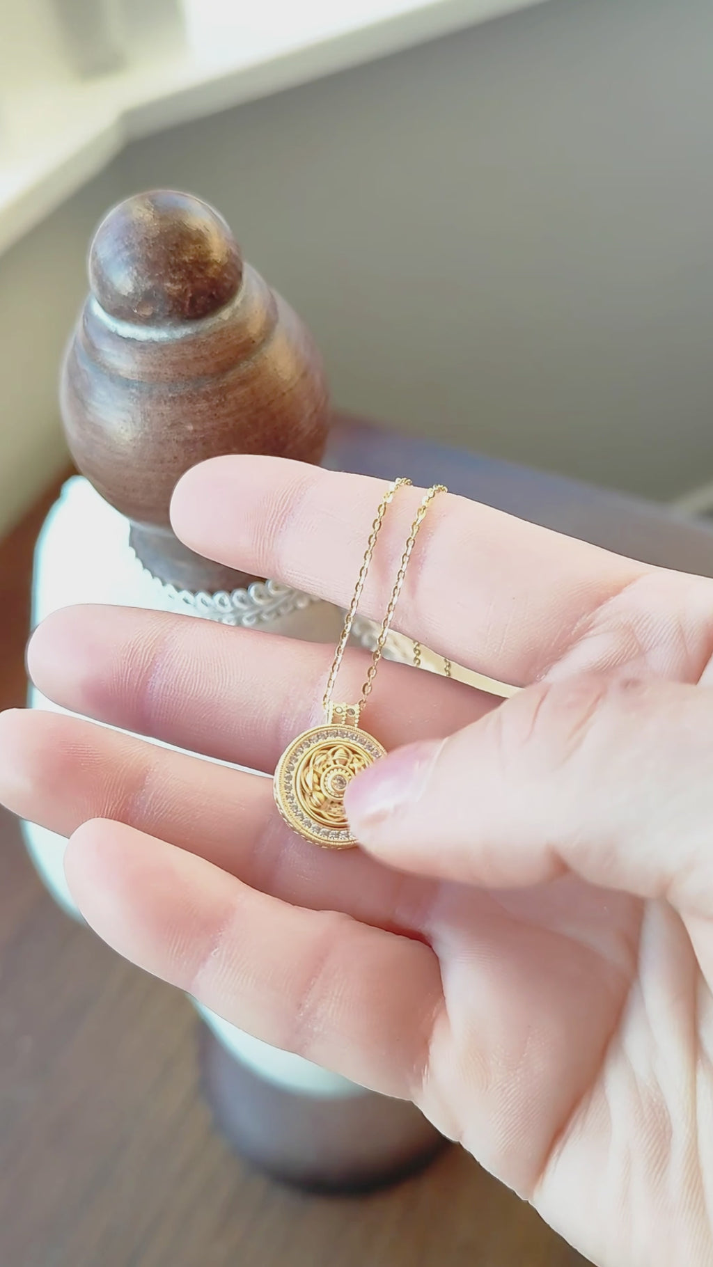 925 Sterling Silver Gold Plated Mandala Spinner Cubic Zirconia Pendant Necklace