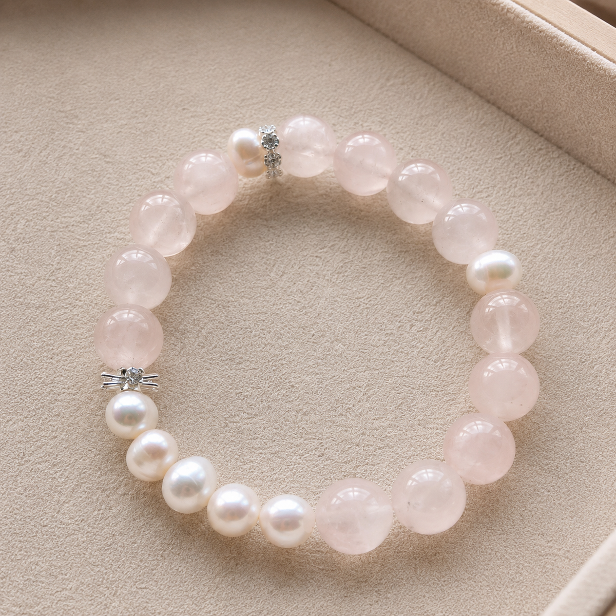 Rose quartz and freshwater pearl bracelet